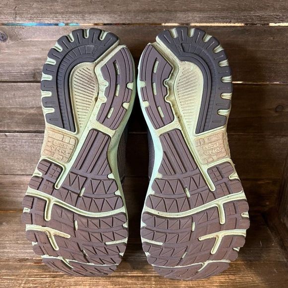Womens Brooks Adrenaline GTS 20 Athletic Gray Running Shoes Sneakers Size 9.5 B‎ - Picture 5 of 6